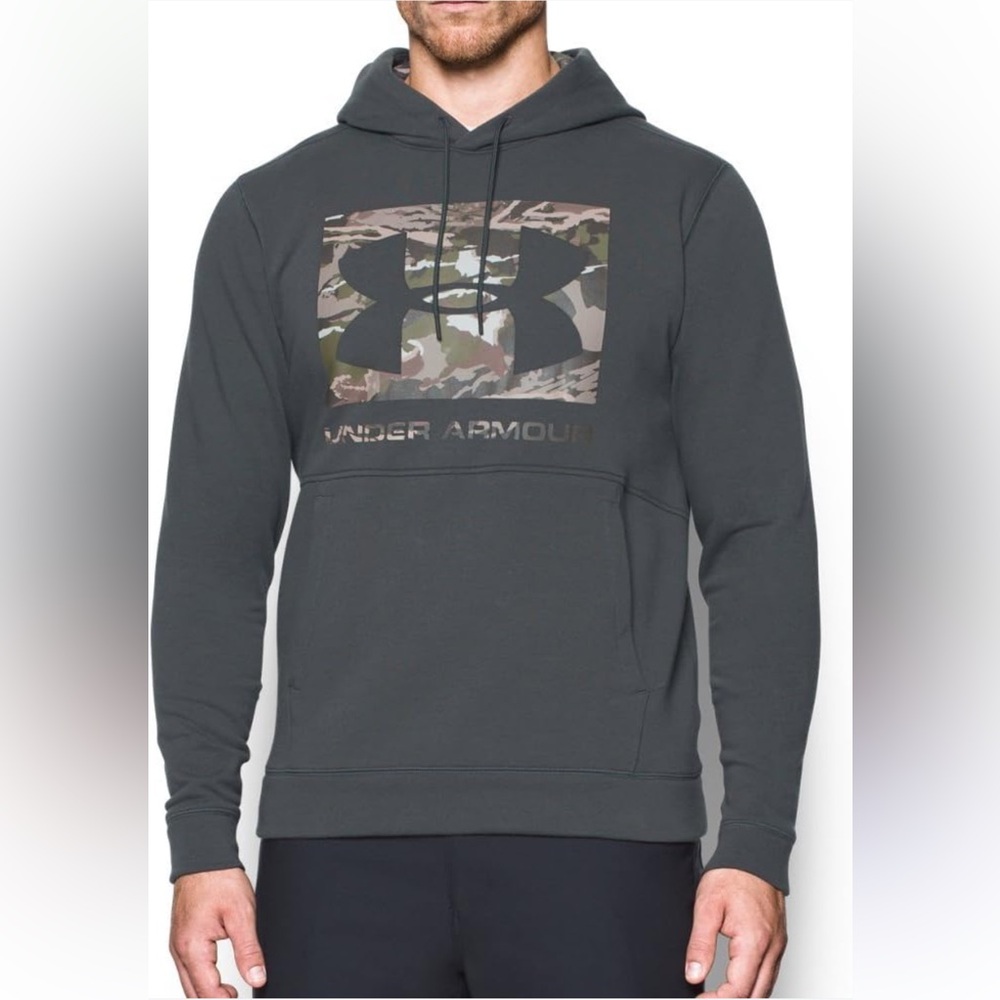 Under Amour size 2XL Camo Hoodie